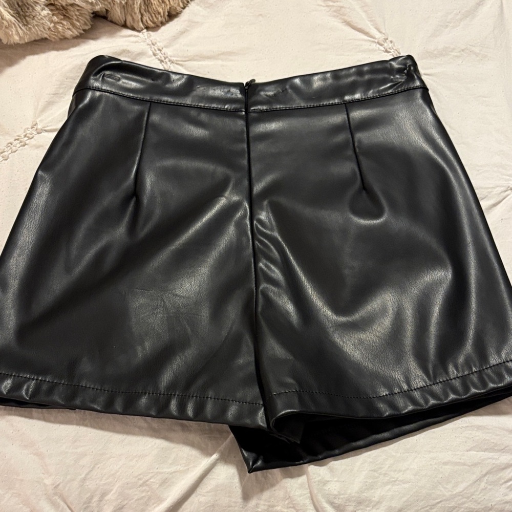 Black Faux Leather Skort - Picture 2 of 4